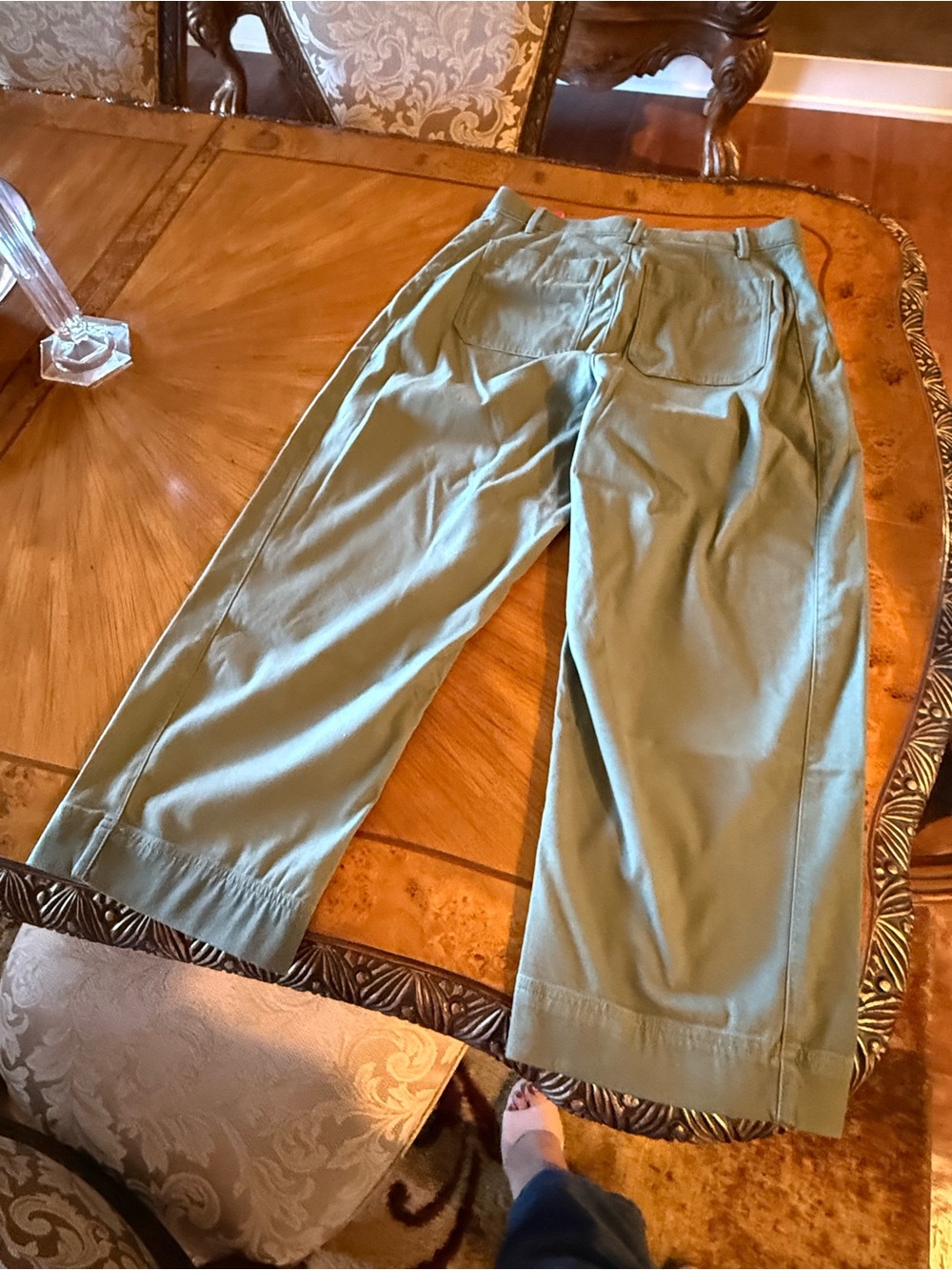 SPANX Women's Sage Green Twill Barrel Leg Pants medium